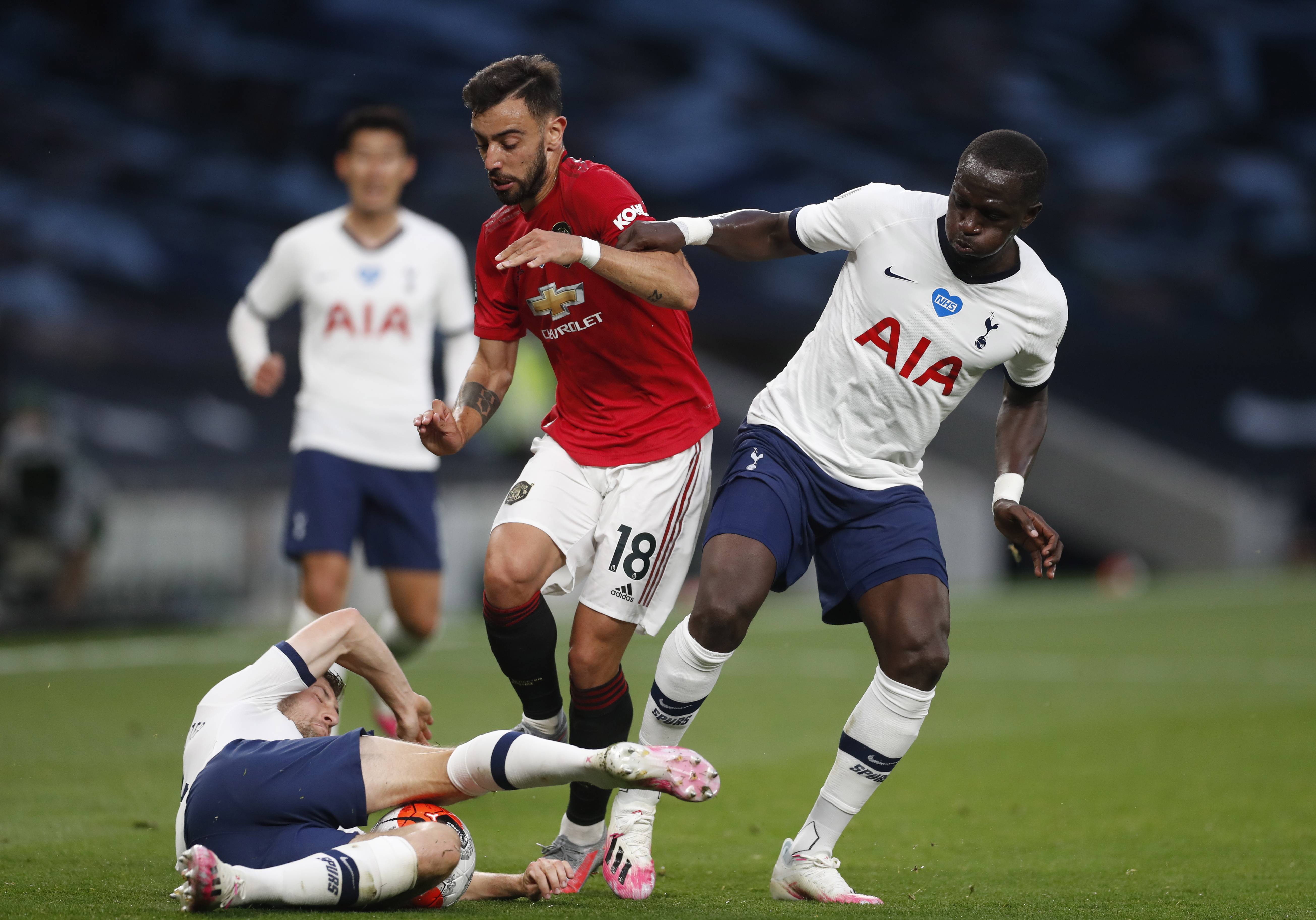 尼亚近年来 尼亚近年来