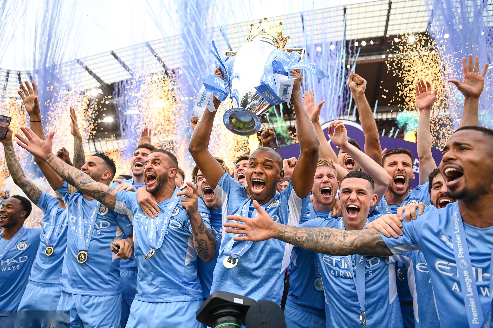 纵观这场比 纵观这场比